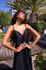 Black swan dress - Image 2